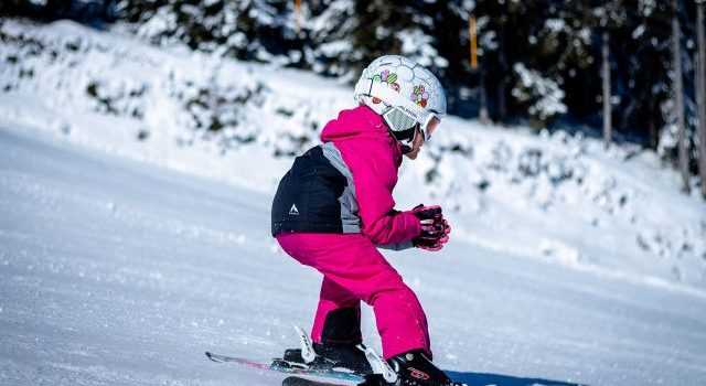 スキー場で楽しむ冬の思い出作り